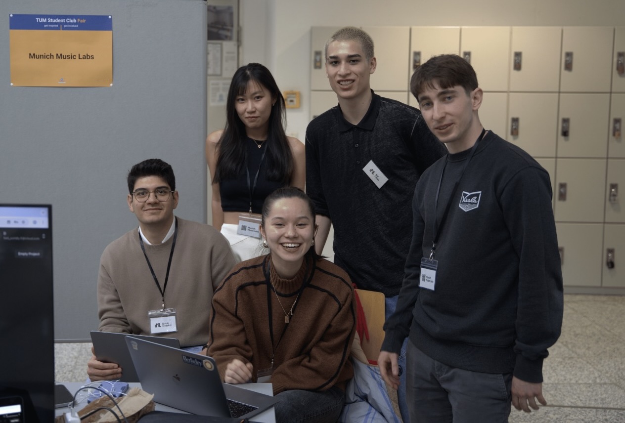 TUM Student Club Fair 2025 — photo 1
