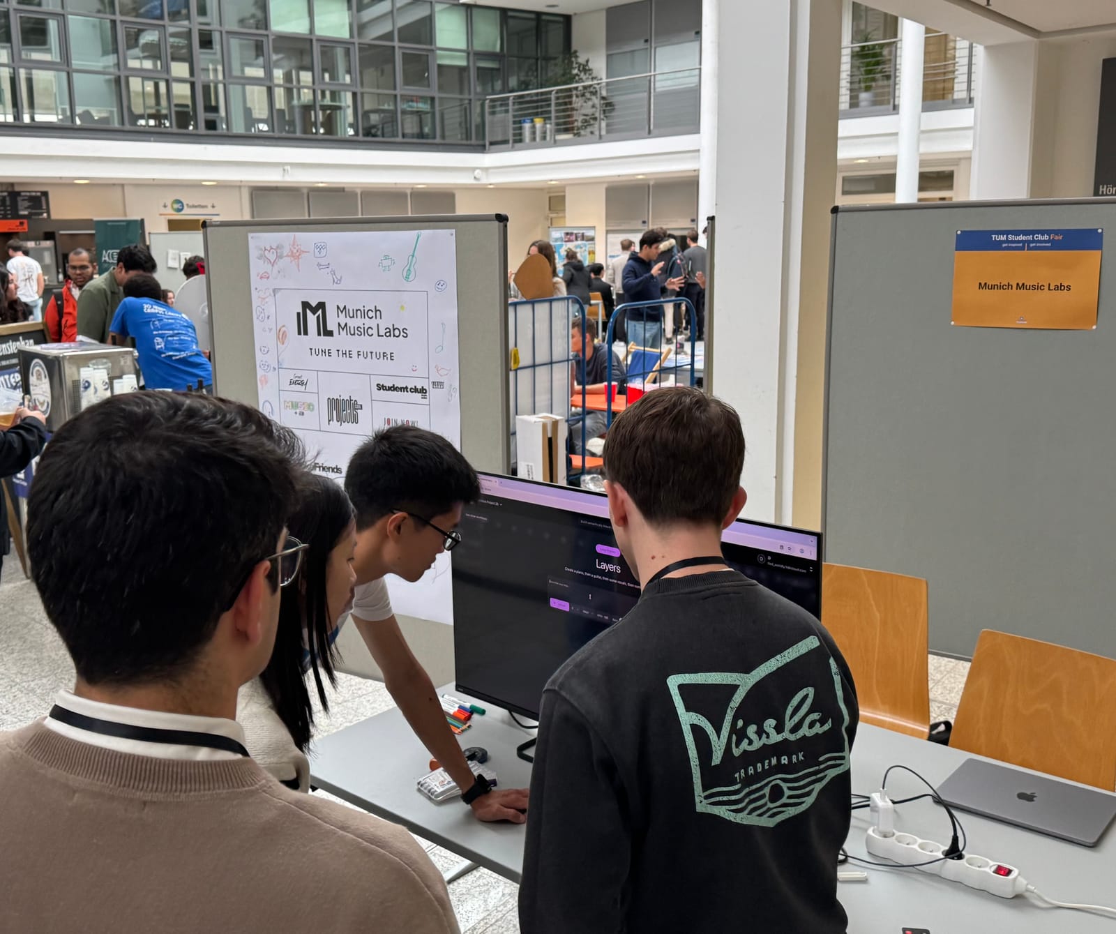 TUM Student Club Fair 2025 — photo 3